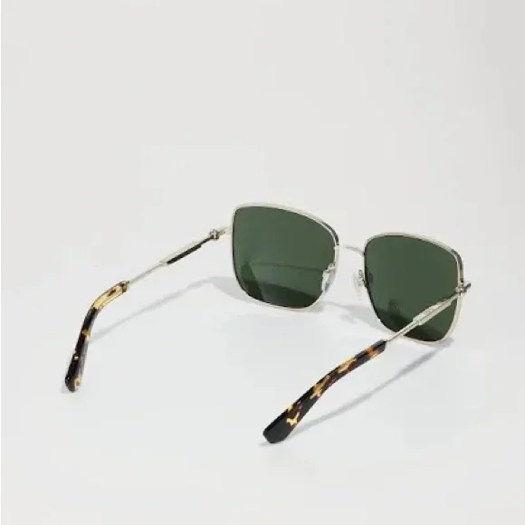New Burberry Sunglasses with Tortoise Shell Arms - Picture 2 of 12